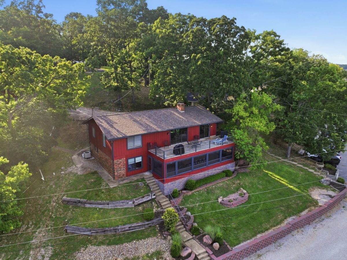 Shorty's Getaway Lake of the Ozars Vacation Rental House