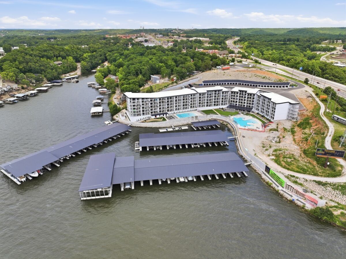 Topsider Condominiums make a great place to stay during the Shootout events. LakeDays Rentals has many to choose from.